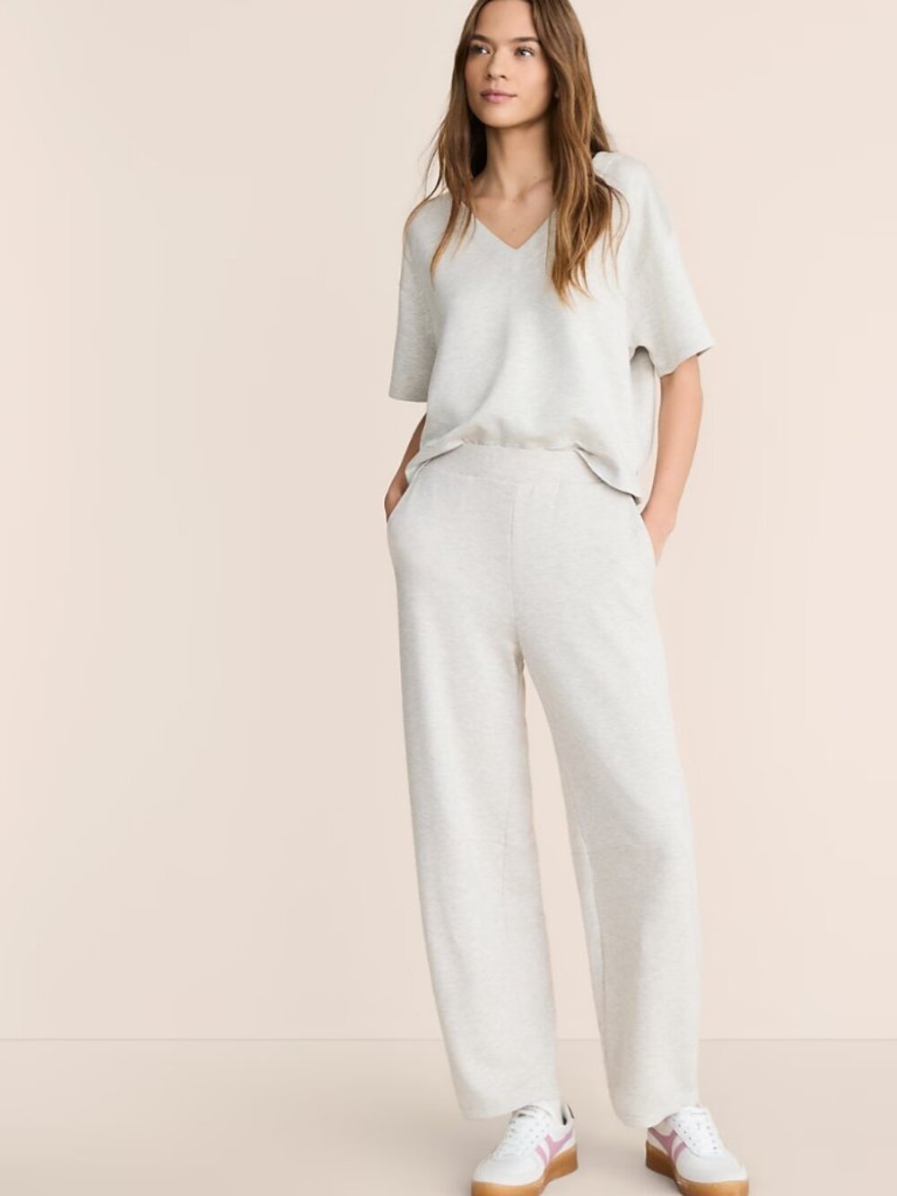 Lou & Grey Scubasoft Relaxed Taper Pants Silver Sand Heather - Size M - New